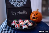 Spooktacular Oreo Truffles: Easy, Cheap, and Delicious