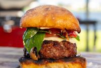 Kamado Joe’s Pizzeria Style Cheeseburgers