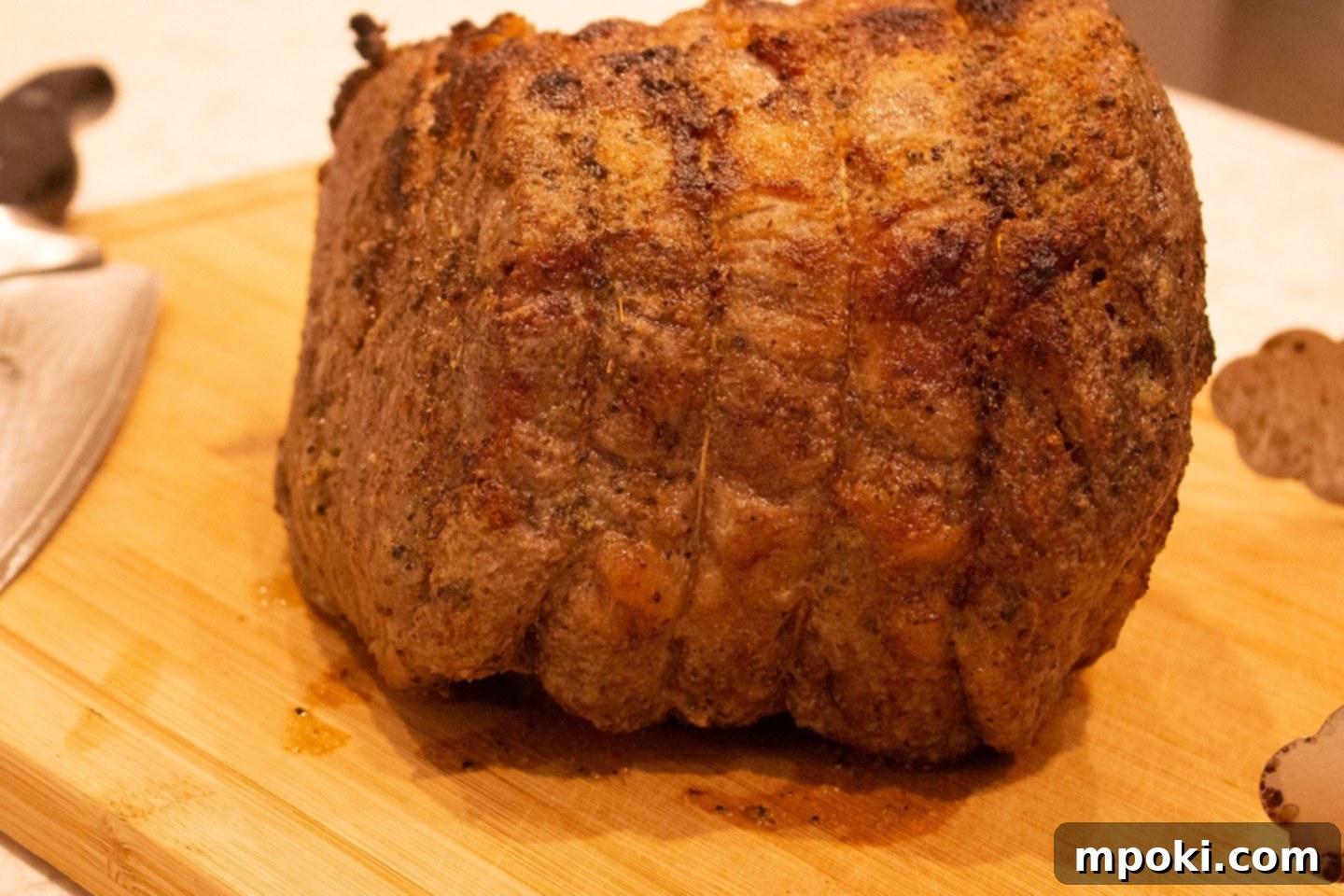 Perfect Sous Vide Prime Rib 10 Glorious sous vide prime rib roast, whole and perfectly seared, ready to be carved